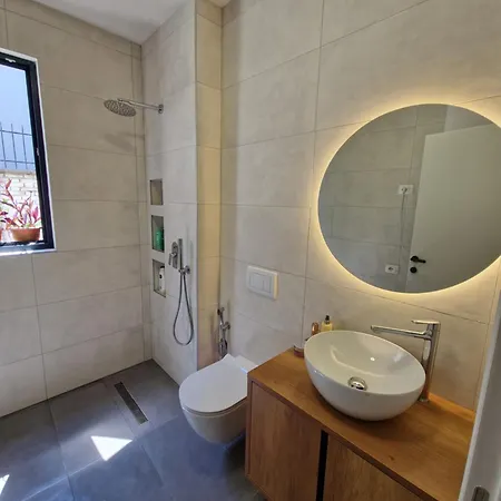 Apartamento Laci Tirana